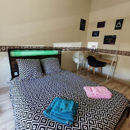 Grand Appartement De Haut Standing En Centre-Ville Montluçon Extérieur photo