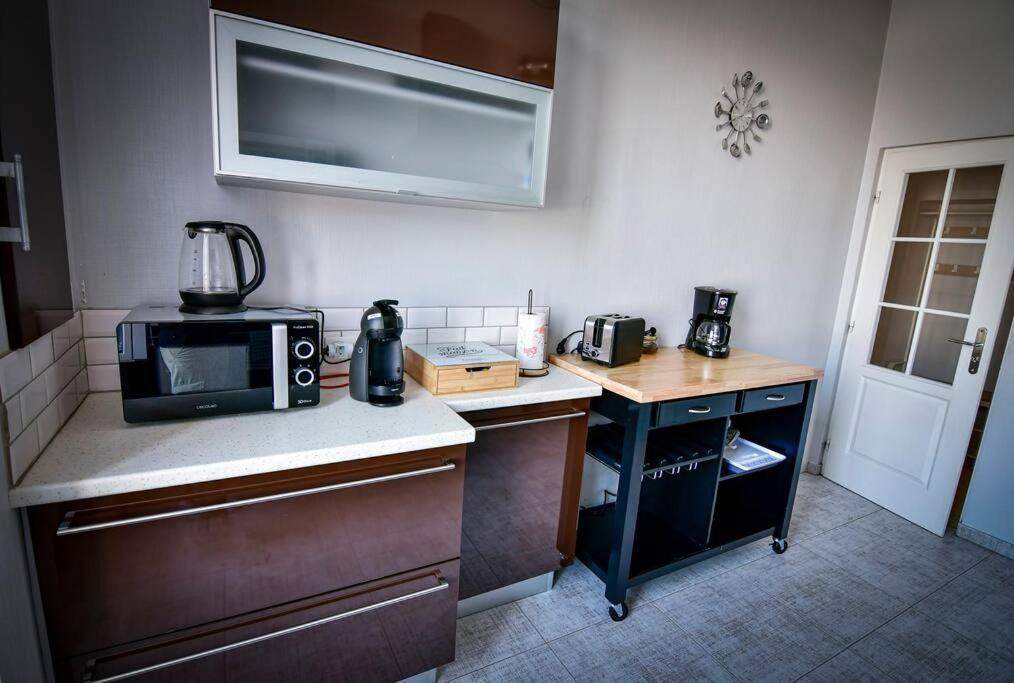 Grand Appartement De Haut Standing En Centre-Ville Montluçon Extérieur photo